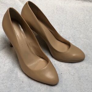 Banana republic | pumps | 8.5